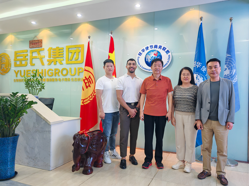 駐華使節(jié)商務(wù)聯(lián)盟到訪北京岳氏集團(tuán)，共促項(xiàng)目資源落地